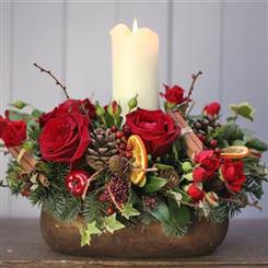 Winter Berries, table arrangement