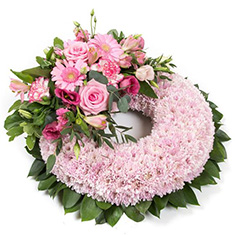 Pink Massed Wreath